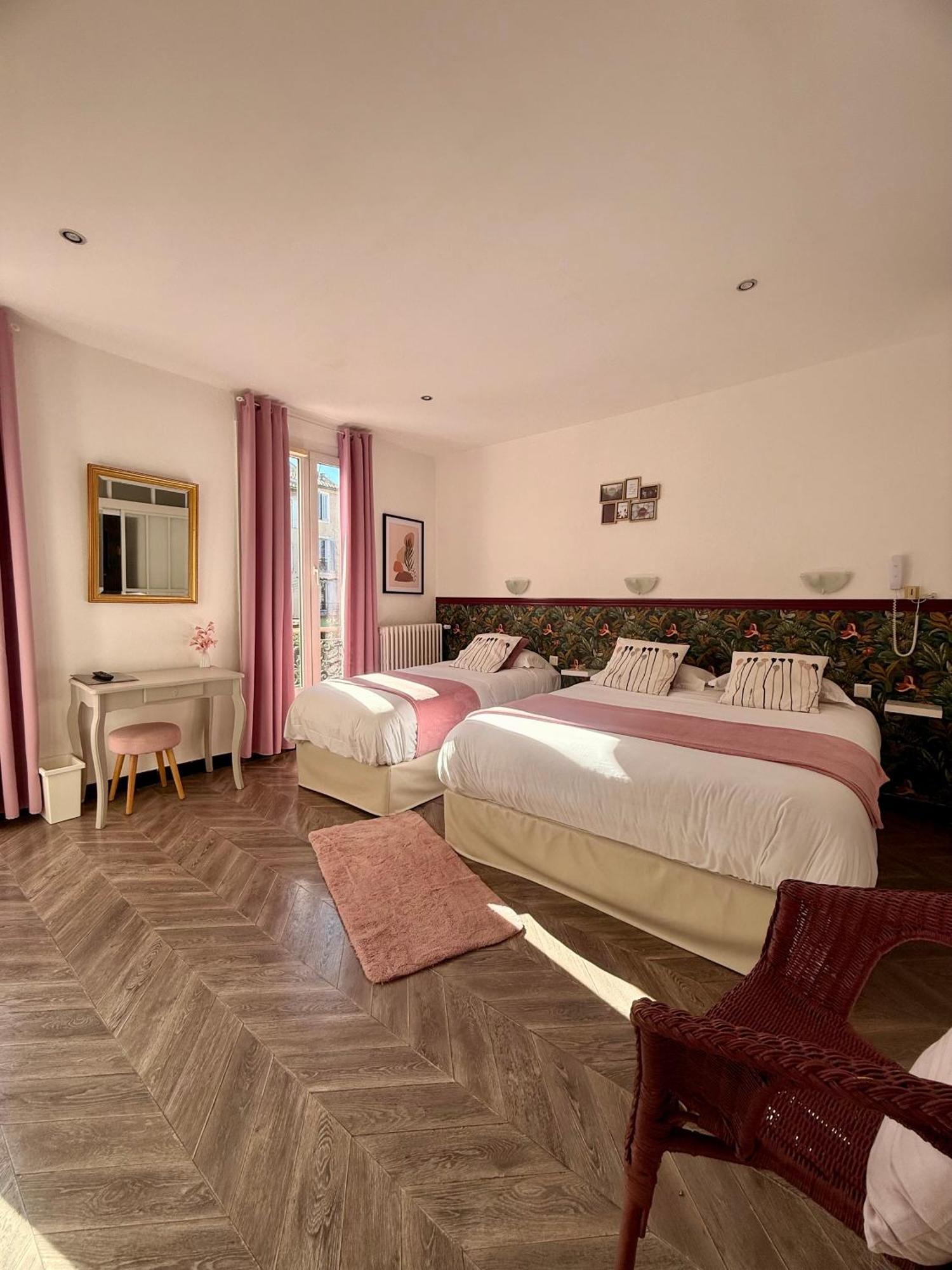 פורקלקייה Le Grand Hotel מראה חיצוני תמונה